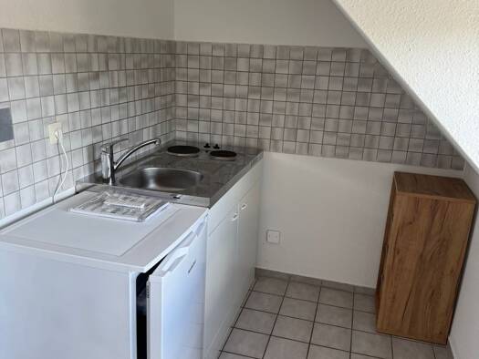 Wohnung zur Miete 360 € 1 Zimmer 18 m² Geschoss 1/2 frei ab sofort Rottweiler Str. 27 Schwenningen Villingen-Schwenningen 78056