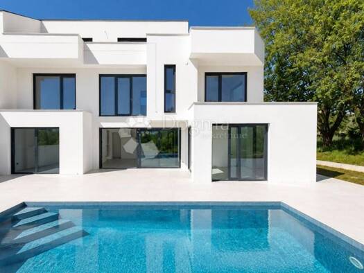 Haus zum Kauf 1.050.000 € 6 Zimmer 215 m² Porec Luka