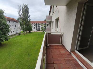 Wohnung zur Miete 650 € 6 Zimmer 116 m² 2. Geschoss Arthur-Scheibner-Straße 3 Merseburg Merseburg 06217
