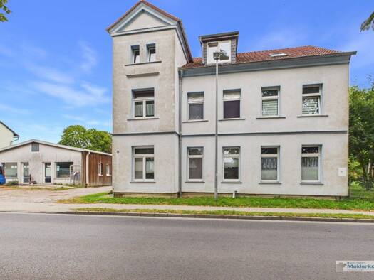 Mehrfamilienhaus zum Kauf 332.000 € 8 Zimmer 273 m² 1.320 m² Grundstück Penzlin Penzlin 17217