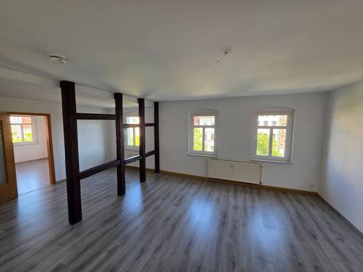 Wohnung zur Miete 450 € 3 Zimmer 82,4 m² 2. Geschoss frei ab sofort Neumarkt 9 Zeitz Zeitz 06712