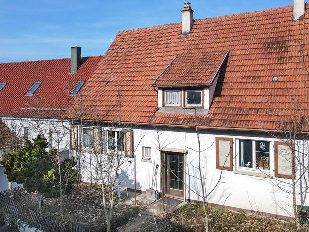 Einfamilienhaus zum Kauf 119.000 € 4 Zimmer 80,1 m² 245 m² Grundstück Meßstetten Meßstetten 72469
