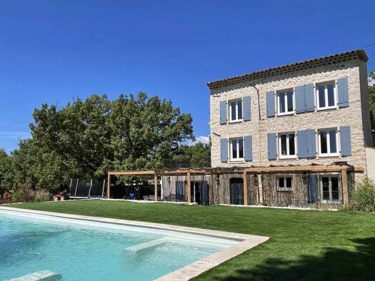 Einfamilienhaus zum Kauf 695.000 € 6 Zimmer 192 m² 2.000 m² Grundstück Fayence 83440