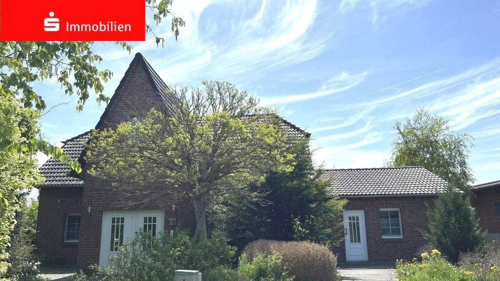 Reiterhof zum Kauf 1.350.000 € 48.145 m² Grundstück Borken 34582