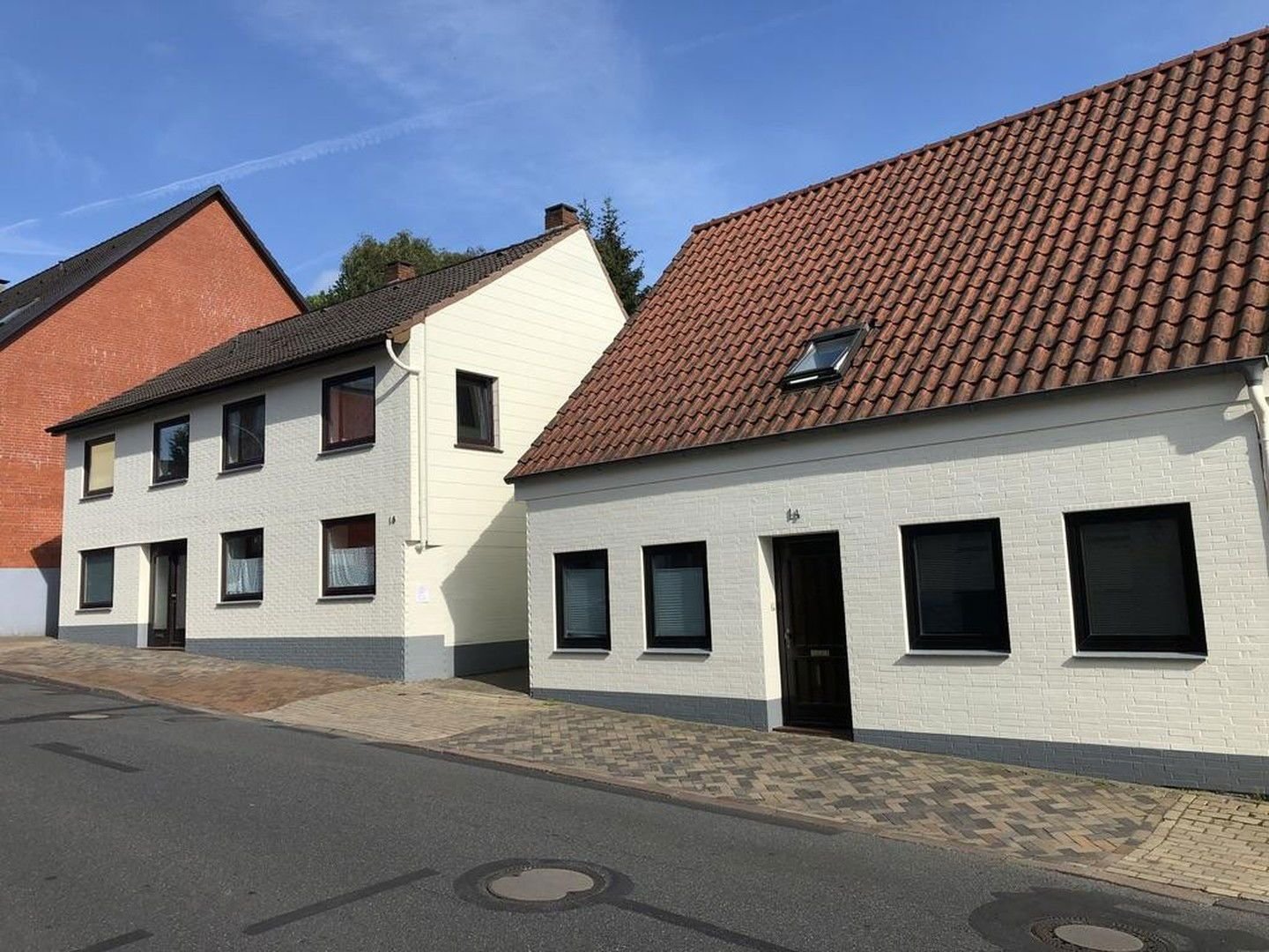 Mehrfamilienhaus zum Kauf provisionsfrei 897.600 € 19 Zimmer 423 m²<br/>Wohnfläche 988 m²<br/>Grundstück Sandberg - Adelbylund Flensburg 24943