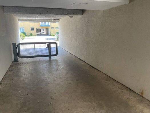 Carport zur Miete provisionsfrei 54 € Marie-Juchacz-Straße 15 Kirchsteigfeld Potsdam 14480