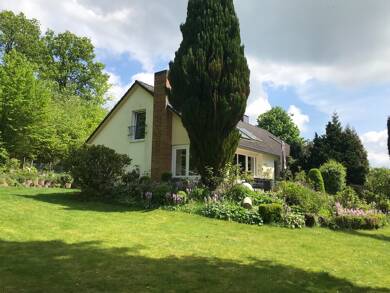 Einfamilienhaus zur Miete 2.695 € 7,5 Zimmer 210 m² 1.700 m² Grundstück Sieversen Rosengarten 21224