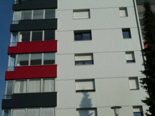 Wohnung zur Miete 650 € 2 Zimmer 78,1 m² 2. Geschoss frei ab 01.03.2026 Brucknerstraße 43 Burghausen 84489