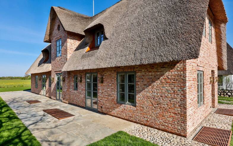 Einfamilienhaus zum Kauf - Neubau 6 Zimmer 330 m² 834 m² Grundstück Morsum Sylt 25980