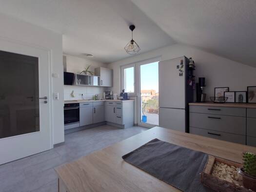 Wohnung zur Miete 900 € 3 Zimmer 83 m² Geschoss 2/4 frei ab 01.12.2026 Weinbergblick 5 Steinenstadt Neuenburg am Rhein 79395
