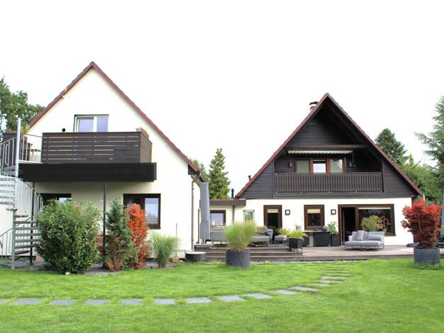 Mehrfamilienhaus zum Kauf provisionsfrei 699.000 € 9 Zimmer 290 m² 1.180 m² Grundstück Wahlstedt 23812