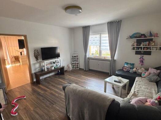 Wohnung zur Miete 765 € 3 Zimmer 85 m² frei ab 01.08.2026 Niederwerrn 97464