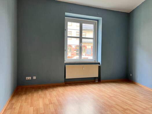 Wohnung zur Miete 228 € 2 Zimmer 48 m² Liebknechtstraße 80 Westend Plauen 08523