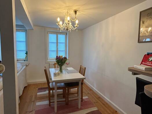 Stadthaus zur Miete 1.300 € 3,5 Zimmer 100 m² frei ab 01.06.2026 Coburg 96450