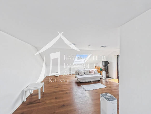 Mehrfamilienhaus zum Kauf 459.900 € 8 Zimmer 225 m² 2.000 m² Grundstück Speichersdorf Speichersdorf 95469