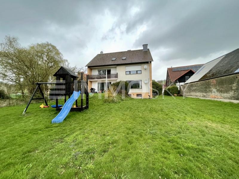 Einfamilienhaus zum Kauf 249.000 € 9 Zimmer 285 m²<br/>Wohnfläche 2.960 m²<br/>Grundstück Alfeld Alfeld (Leine) 31061