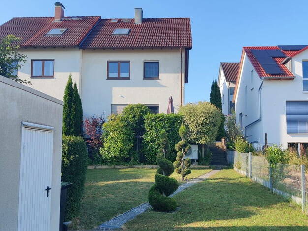 Doppelhaushälfte zum Kauf provisionsfrei 695.000 € 4,5 Zimmer 125 m² 305 m² Grundstück Gärtringen 71116