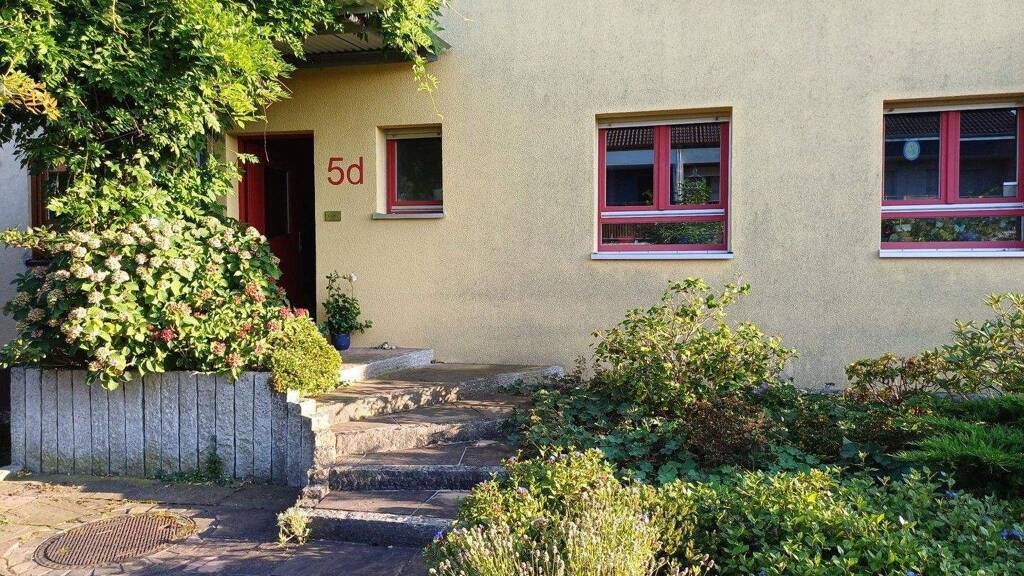 Reihenmittelhaus zum Kauf provisionsfrei 615.000 € 6 Zimmer 160 m² 227 m² Grundstück Blankenloch Stutensee 76297