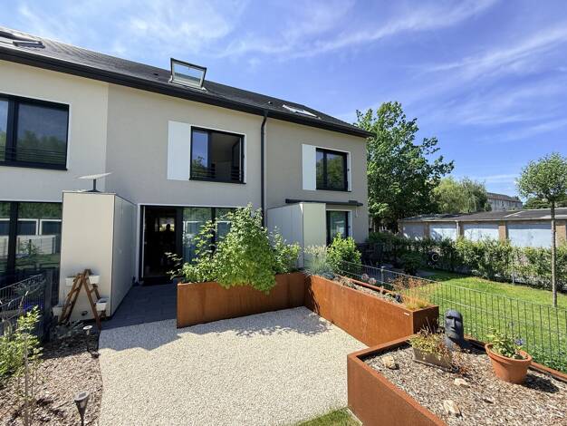 Reihenmittelhaus zum Kauf 549.000 € 5 Zimmer 145 m² 130 m² Grundstück Oststraße Schkeuditz Schkeuditz 04435