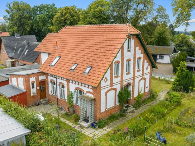 Mehrfamilienhaus zum Kauf 420.000 € 7 Zimmer 178 m² 1.287 m² Grundstück Neuer Weg 26 Norderbrarup 24392