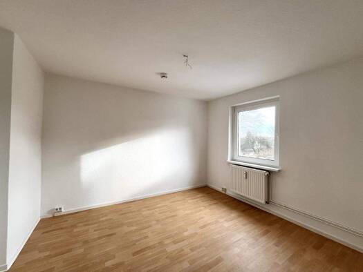 Wohnung zur Miete 257 € 2 Zimmer 36,8 m² 1. Geschoss Hugo-Junkers-Allee 121 Nordwest Magdeburg 39128