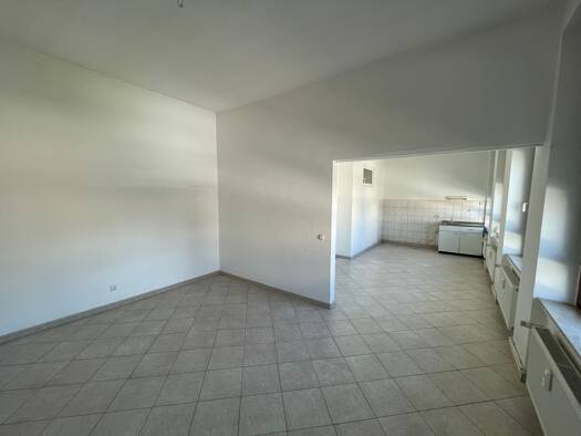 Wohnung zur Miete 570 € 1 Zimmer 39 m² 1. Geschoss frei ab sofort Pappelweg 1 Hanau 63452