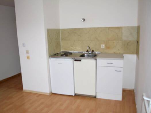 Wohnung zur Miete 140 € 1,5 Zimmer 20 m² Badgasse 3 / 8 Steyr Steyr 4400