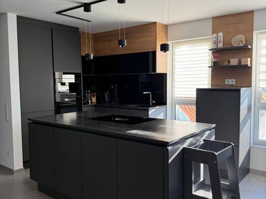 Wohnung zur Miete 1.850 € 4,5 Zimmer 110 m² Geschoss 3/4 frei ab 01.03.2026 Lauffen am Neckar 74348