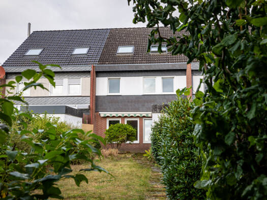 Reihenmittelhaus zum Kauf 198.000 € 6 Zimmer 136 m² 273 m² Grundstück Iprump/Stickgras Delmenhorst 27751