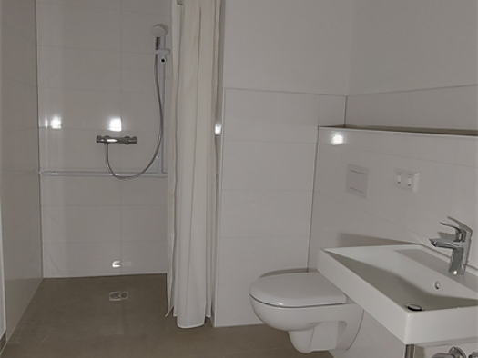 Wohnung zur Miete 534 € 2 Zimmer 53,4 m² 1. Geschoss frei ab sofort E.-M.-Arndt-Str. 46 Neustrelitz 17235