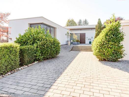 Villa zum Kauf 1.529.900 € 4 Zimmer 200,9 m² 1.377 m² Grundstück Pfrondorf Tübingen 72074