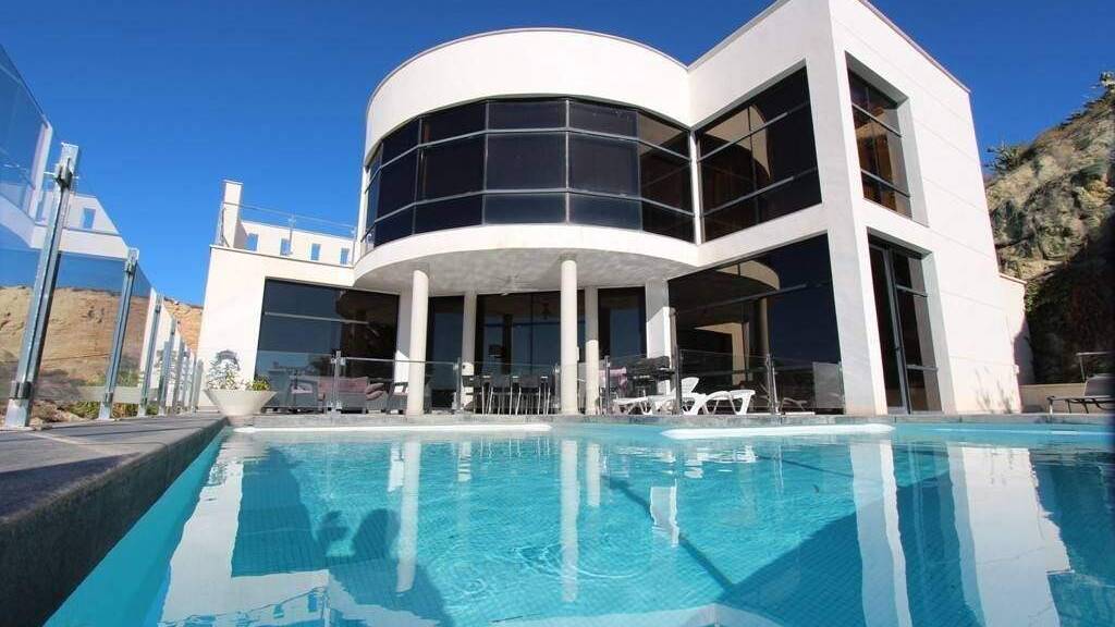 Villa zum Kauf provisionsfrei 1.985.000 € 6 Zimmer 444 m² 1.071 m² Grundstück El Campello 03560