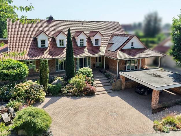 Einfamilienhaus zum Kauf 9 Zimmer 491,4 m² 2.117 m² Grundstück Lohne Lohne 49393
