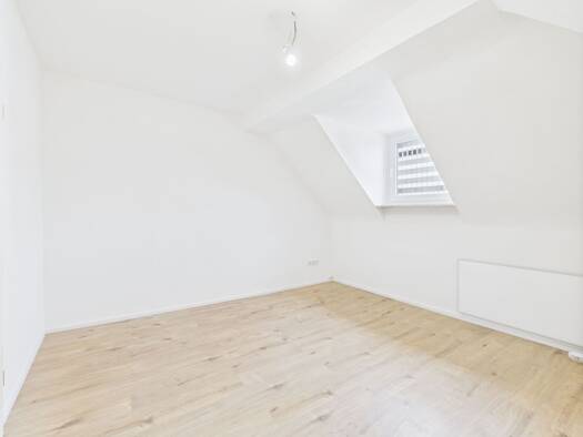 Wohnung zum Kauf 189.000 € 3 Zimmer 82,6 m² 4. Geschoss Huttrop Essen 45138