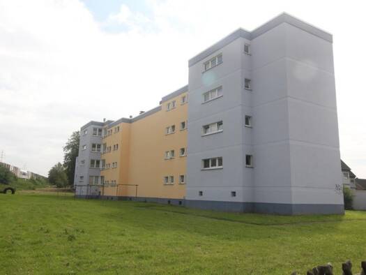 Mehrfamilienhaus zum Kauf 1.230.000 € 56 Zimmer 1.100 m² 3.251 m² Grundstück Massen Unna 59427