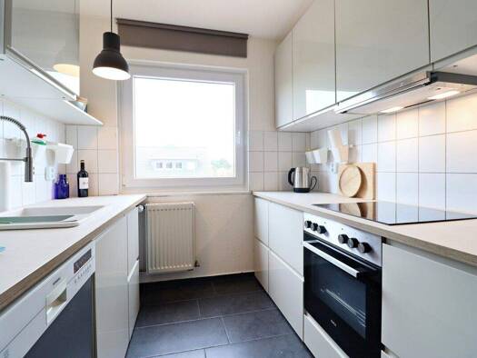 Wohnung zum Kauf 165.000 € 3 Zimmer 63,3 m² 4. Geschoss Husum Husum 25813