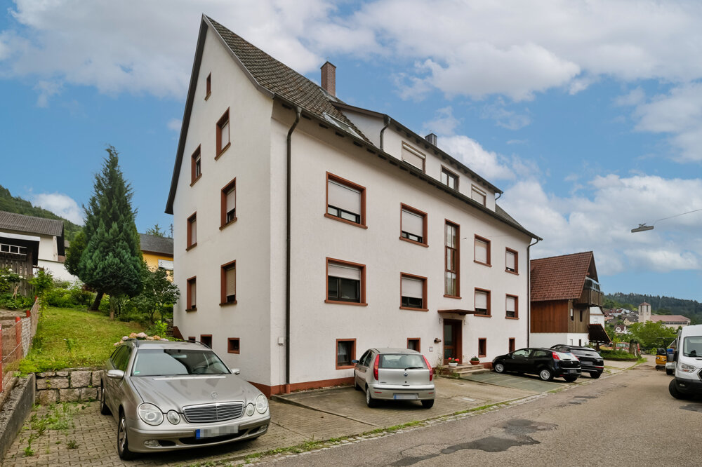 Mehrfamilienhaus zum Kauf 459.000 € 18 Zimmer 426 m²<br/>Wohnfläche 545 m²<br/>Grundstück Gausbach Forbach / Gausbach 76596