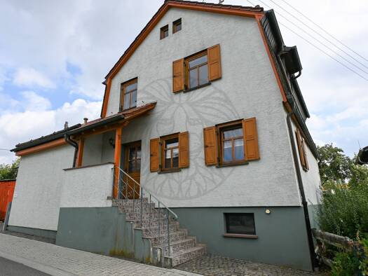 Einfamilienhaus zum Kauf 298.000 € 4,5 Zimmer 114,9 m² 262 m² Grundstück Kemel Heidenrod 65321