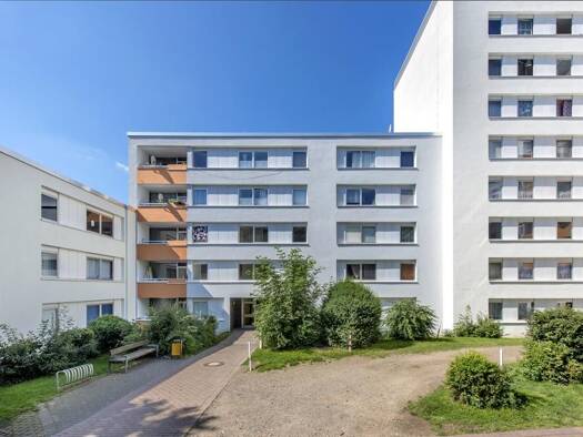 Wohnung zur Miete nur mit Wohnberechtigungsschein 451 € 3 Zimmer 79,4 m² 2. Geschoss frei ab 17.09.2026 Eggersten Ring 32 Kreuztal Kreuztal 57223
