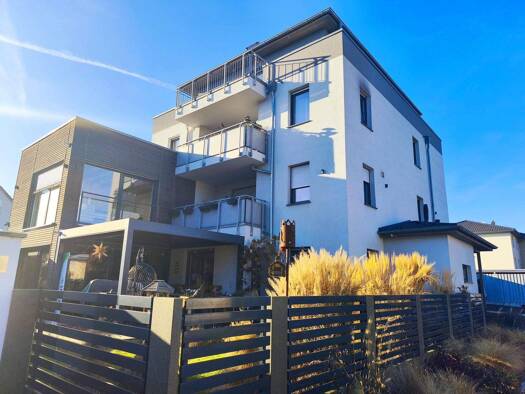 Wohnung zur Miete 1.150 € 4 Zimmer 121 m² frei ab 01.06.2026 Stendal 39576