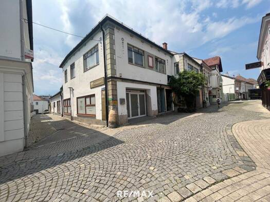 Praxis zur Miete 960 € 7 Zimmer 94,5 m² Bürofläche Neunkirchen 2620