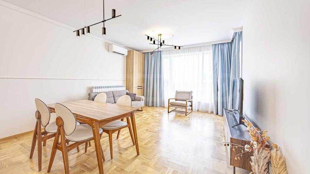 Studio zum Kauf 297.000 € 2 Zimmer 81,7 m² Sofia