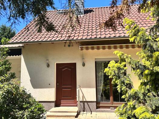 Einfamilienhaus zum Kauf 420.000 € 4 Zimmer 135 m² 748 m² Grundstück Brieselang 14656