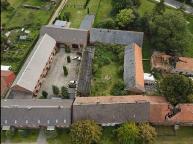 Haus zum Kauf 199.000 € 19 Zimmer 540 m² 3.000 m² Grundstück frei ab sofort Karl -Liebknecht Strasse 25a Gumtow Gumtow 16866