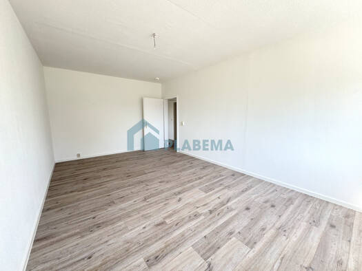 Wohnung zur Miete 653 € 4 Zimmer 85 m² EG Am Hafen 11 Lübz Lübz 19386