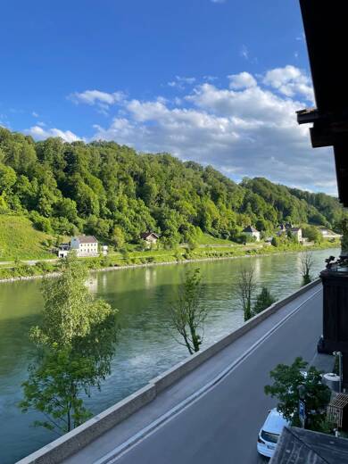Wohnung zur Miete 574 € 2 Zimmer 64 m² frei ab 01.08.2025 Burghausen Burghausen 84489