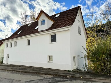 Einfamilienhaus zum Kauf 200.000 € 6 Zimmer 177 m² 719 m² Grundstück Zillhausen Balingen 72336