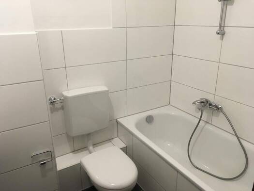 Wohnung zur Miete 429 € 2,5 Zimmer 56,3 m² 2. Geschoss Thorner Straße 20 Sodingen Herne 44627