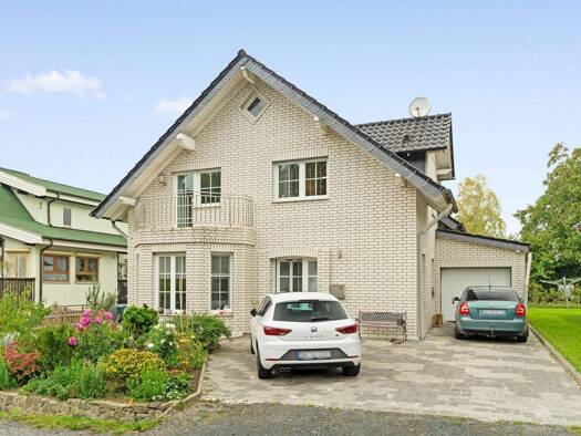 Einfamilienhaus zum Kauf 650.000 € 6 Zimmer 180 m² 435 m² Grundstück Frohnhardt Königswinter 53639