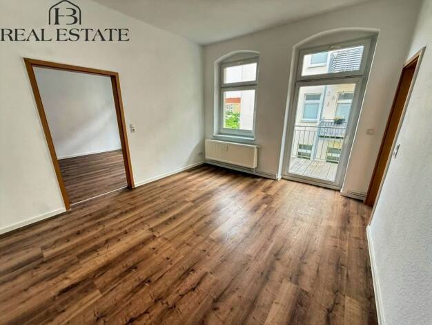 Wohnung zur Miete 400 € 2 Zimmer 42,6 m² 1. Geschoss frei ab sofort Wolfenbütteler Straße 48 Sudenburg Magdeburg 39112